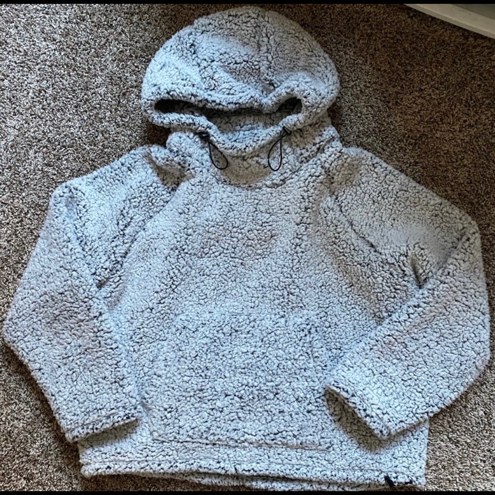 PINK Victoria’s Secret Teddy Sweater/ Sherpa
